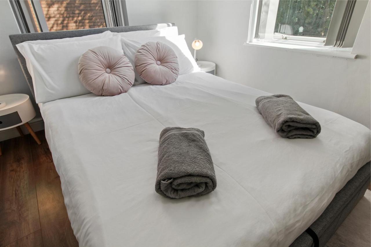 Stunning Studio Flat With Free On-Street Parking! Plumstead  Luaran gambar