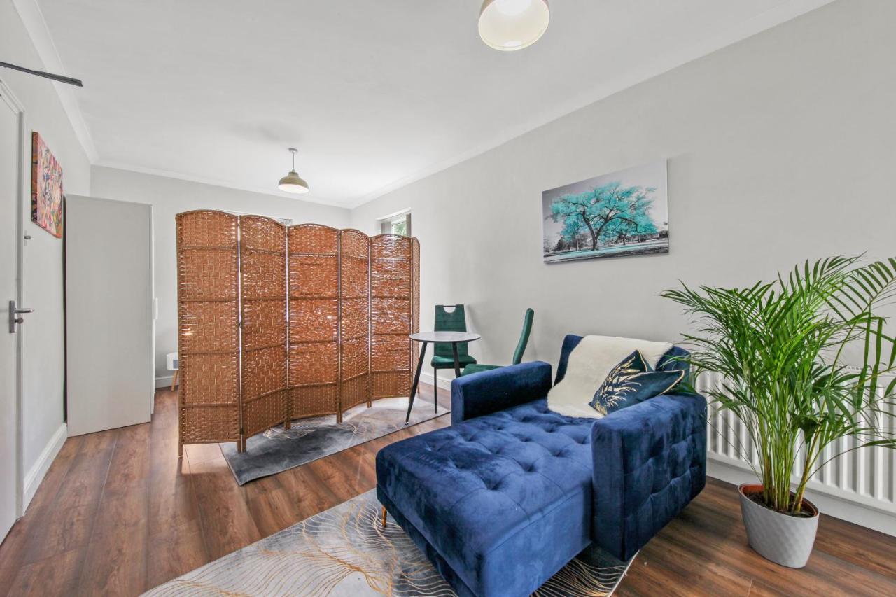 Stunning Studio Flat With Free On-Street Parking! Plumstead  Luaran gambar