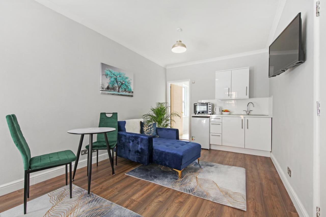 Stunning Studio Flat With Free On-Street Parking! Plumstead  Luaran gambar